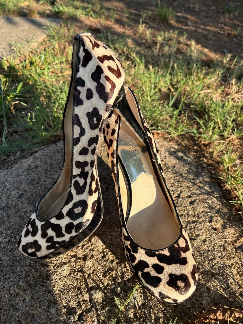 Michael Kors Leopard Print Platform Pumps - Black & Cream